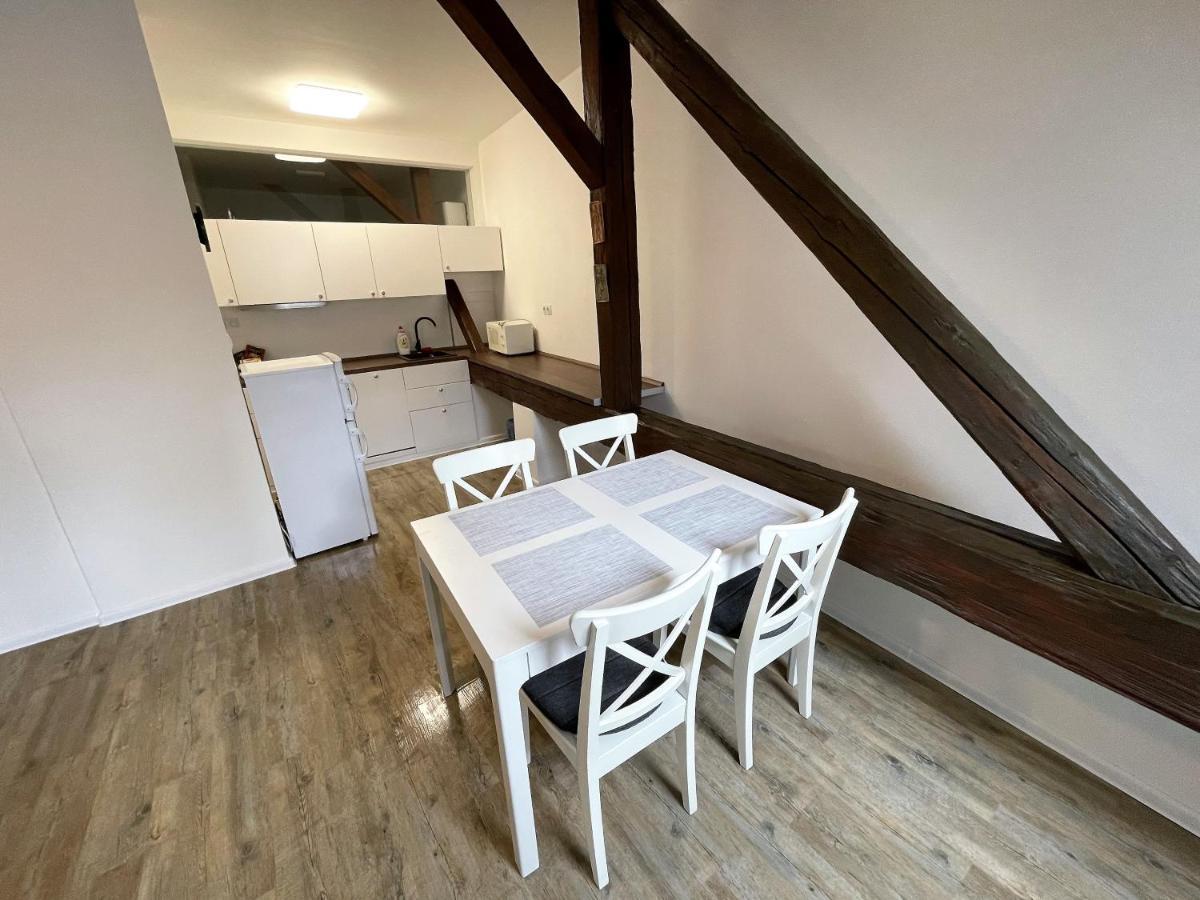 Appartamento Apartmán U Hradeb Tachov Tachov  Esterno foto